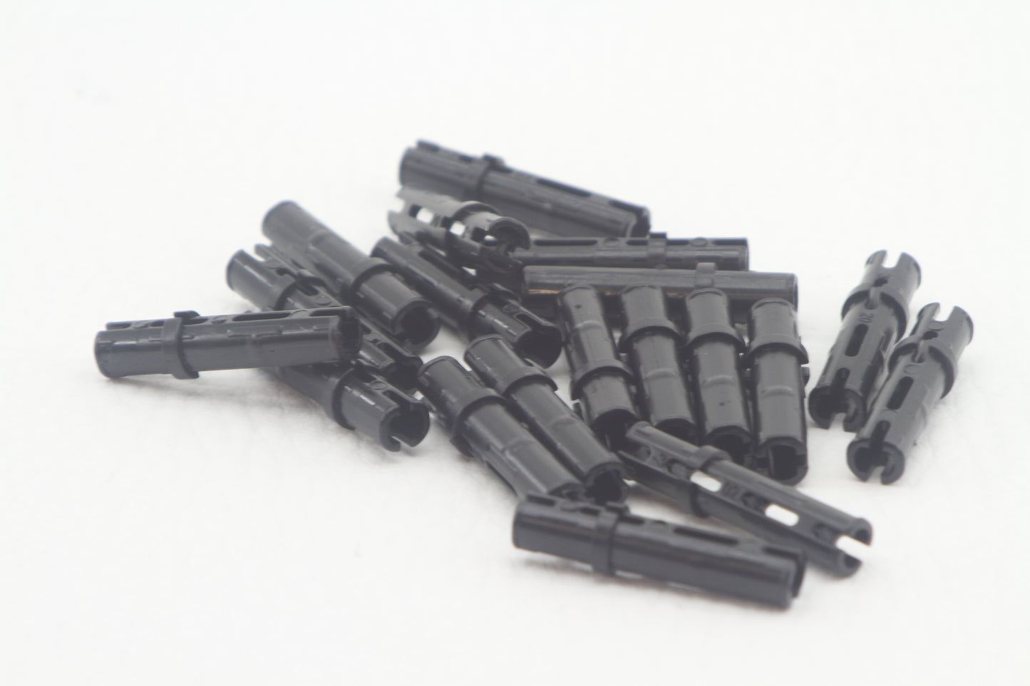 CADA Technic 42924 Connector Peg W. Friction 3M Pin 15er Set