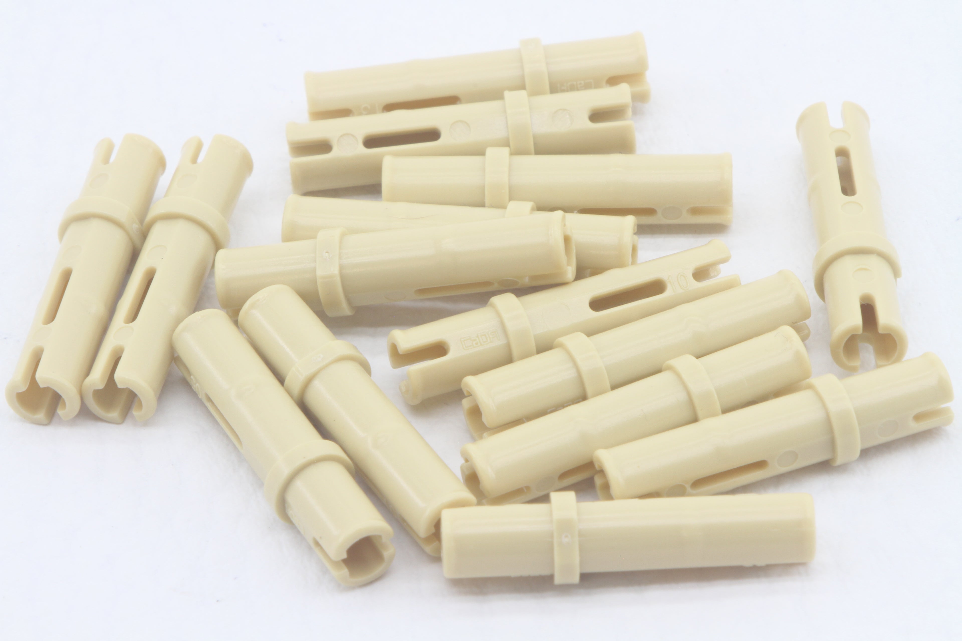CADA Technic 39888 3M Connector Peg / Pin 15er Set