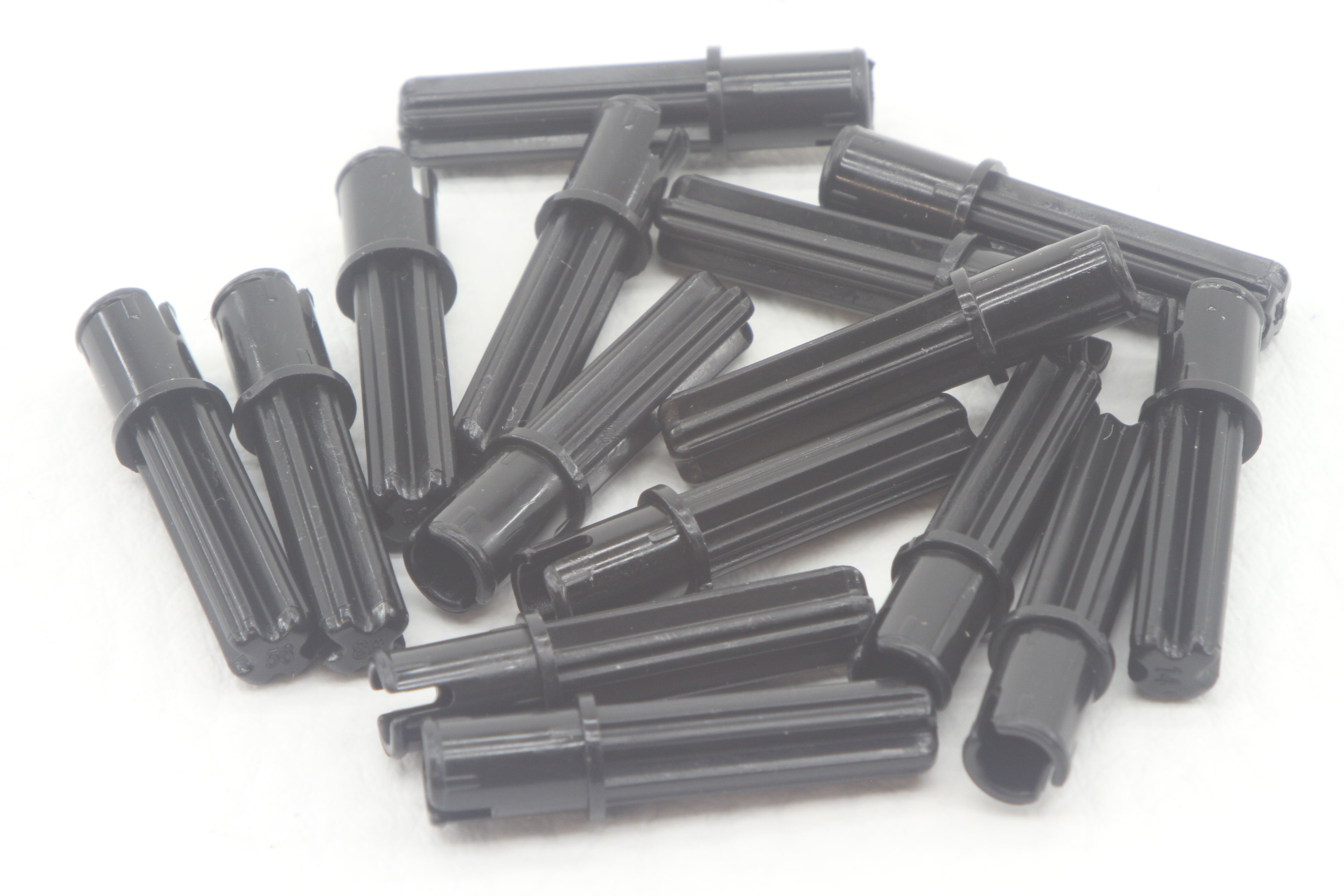 CADA Technic 18651 Cross Axle 2M W. Snap W. Fric. / Pin 15er Set
