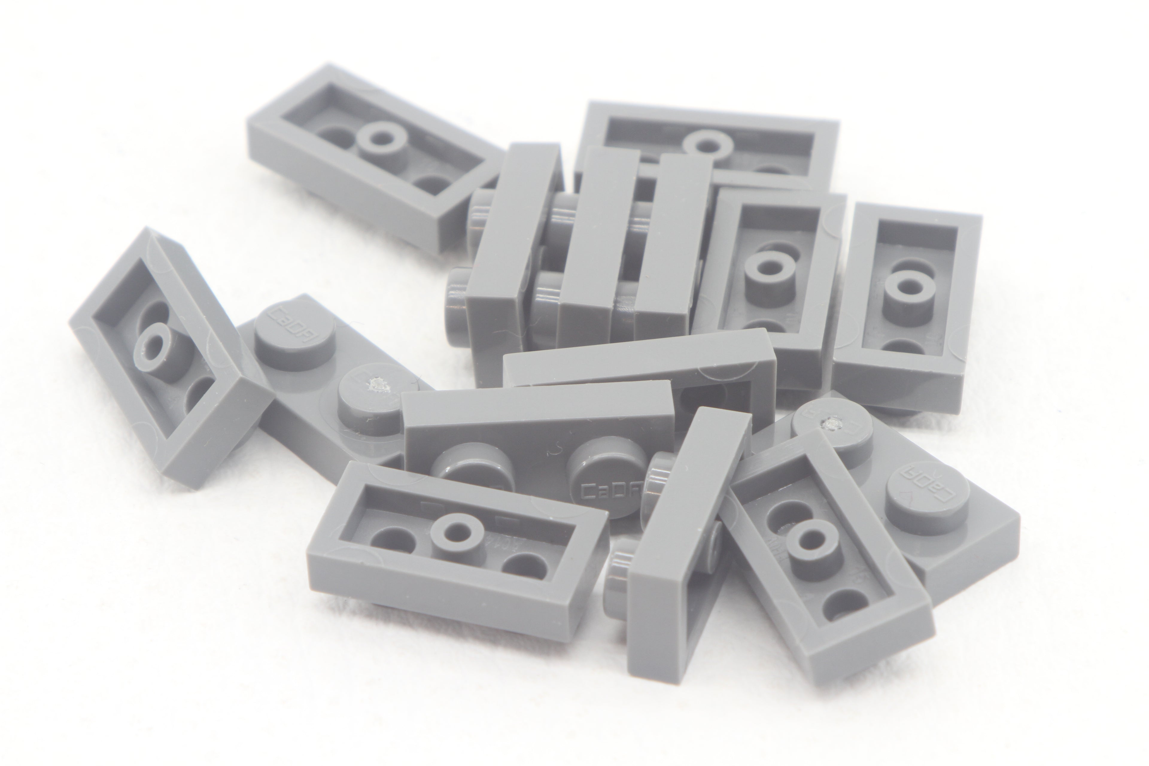 CADA 3023 Plate 1x2 15er Set