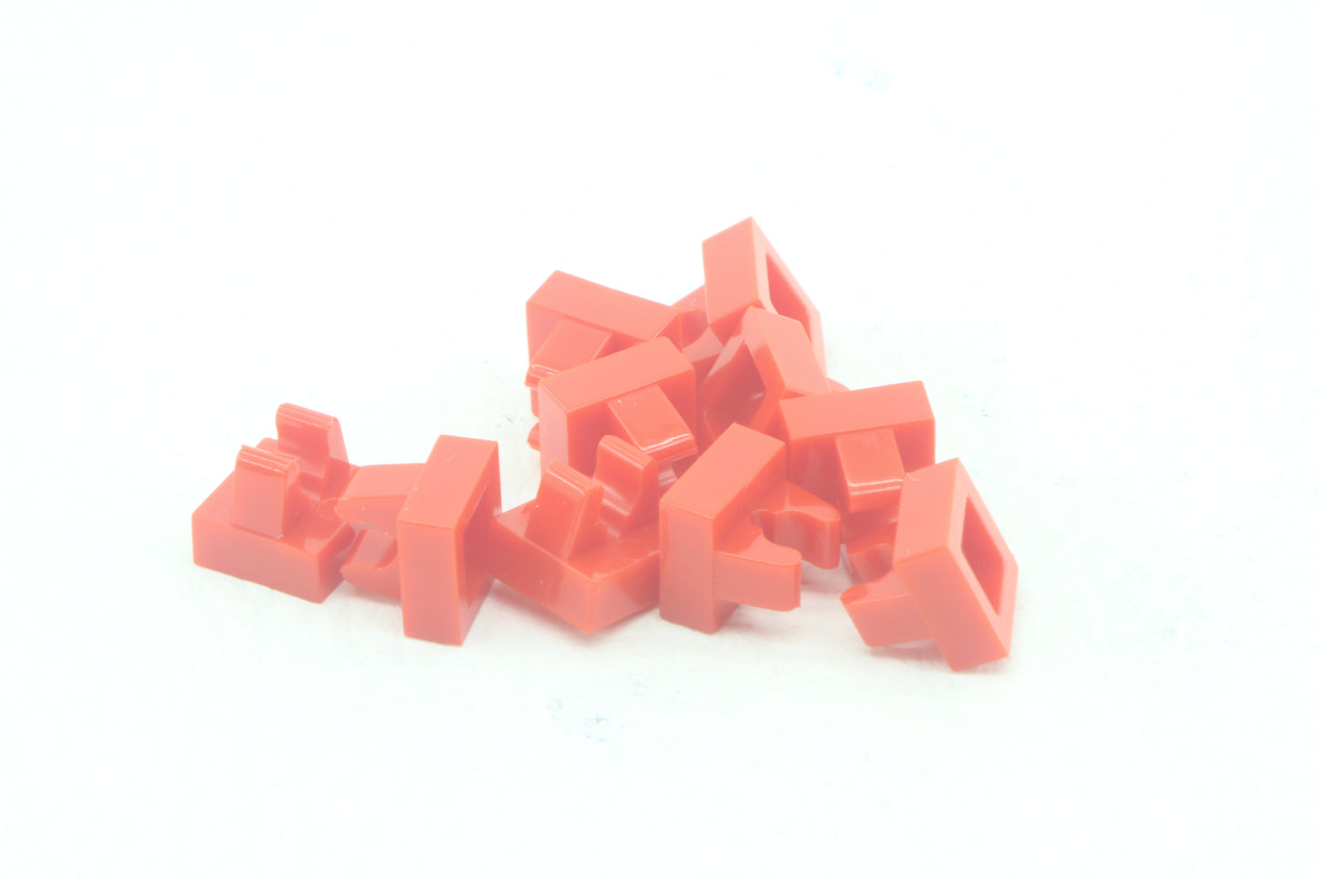 CADA 44842 Plate 1x1 W. Up Right Holder 10er Set