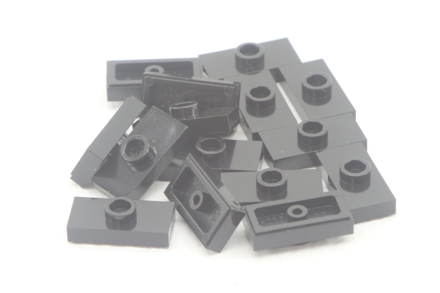 CADA 15573 Plate 1x2 W/ 1 Knob 15er Set