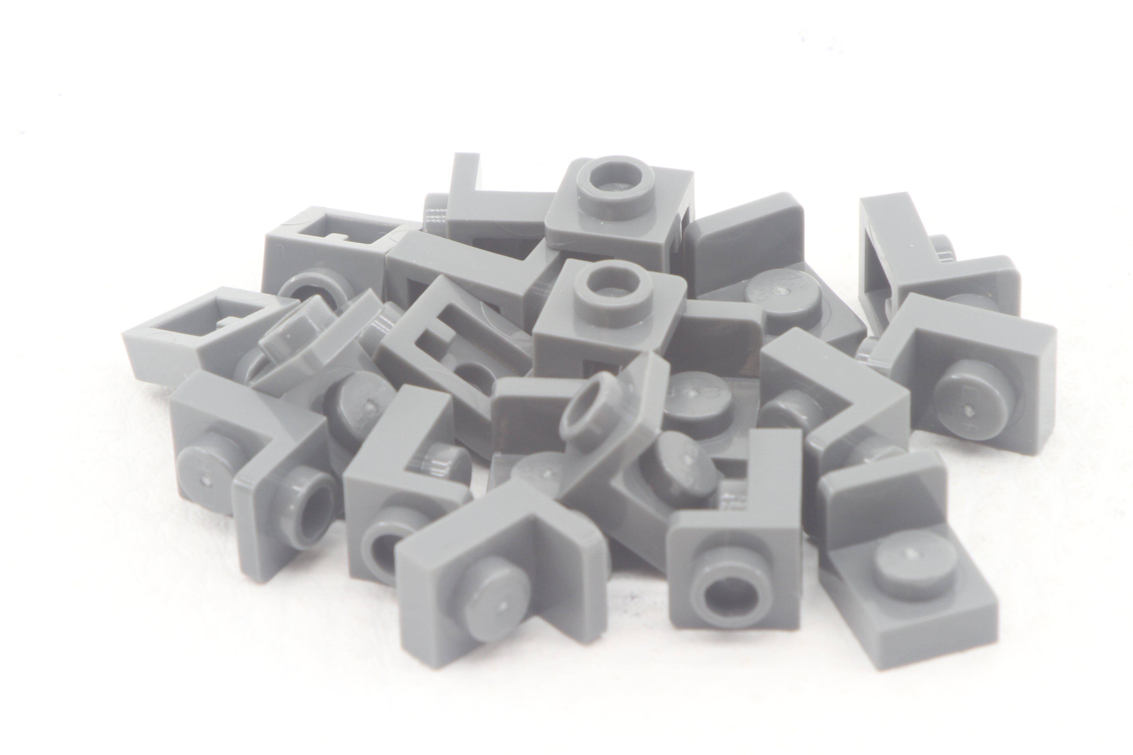 CADA 36840 Plate 1x1 W/ 1.5 Plate 1x1 Upwards 20er Set