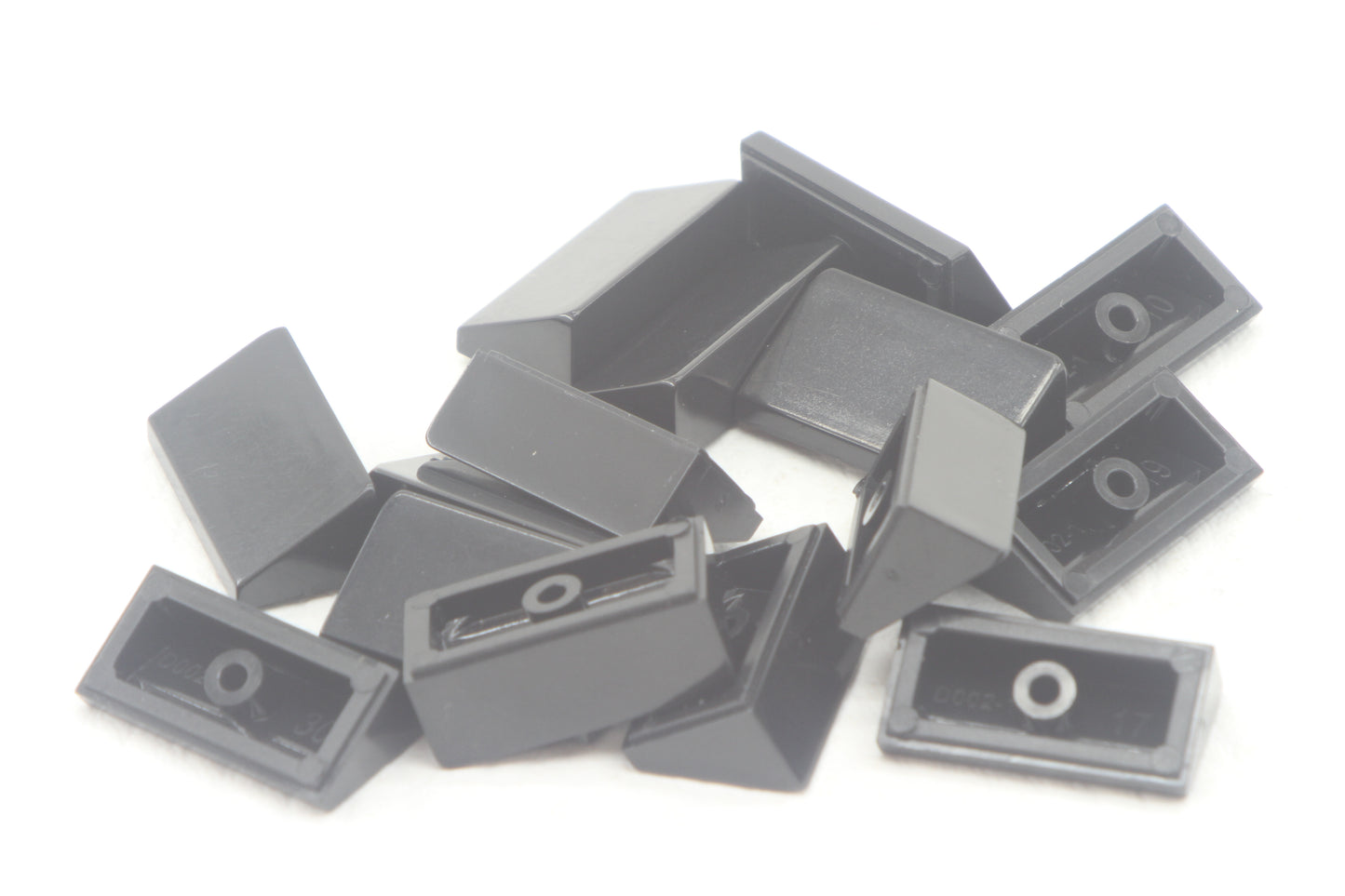 CADA 85984 Roof Tile 1x2x2/3 15er Set