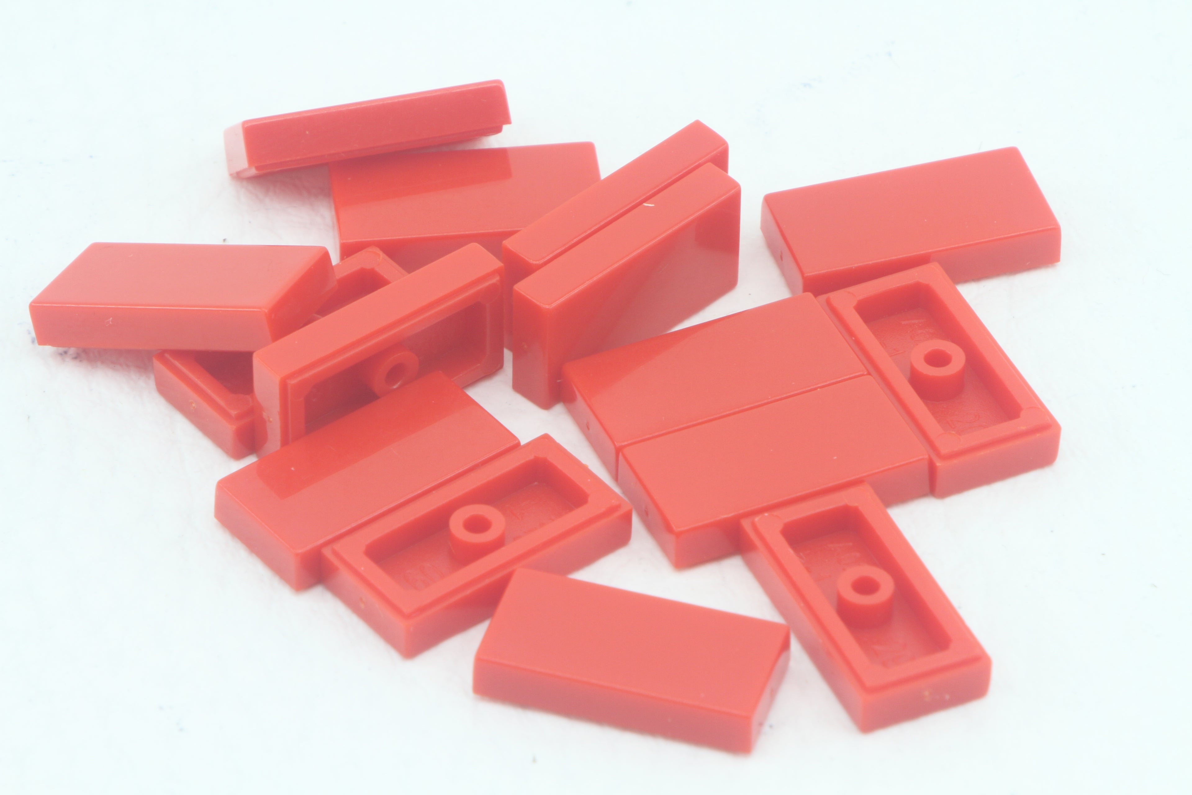 CADA 3069 Flat Tile 1x2 15er Set