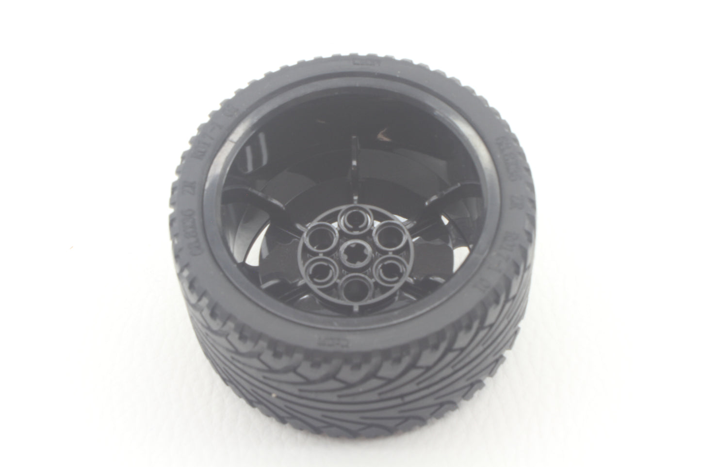 CADA Technic (68.8 x 36R) Tyre Low Wide / Reifen + Felge