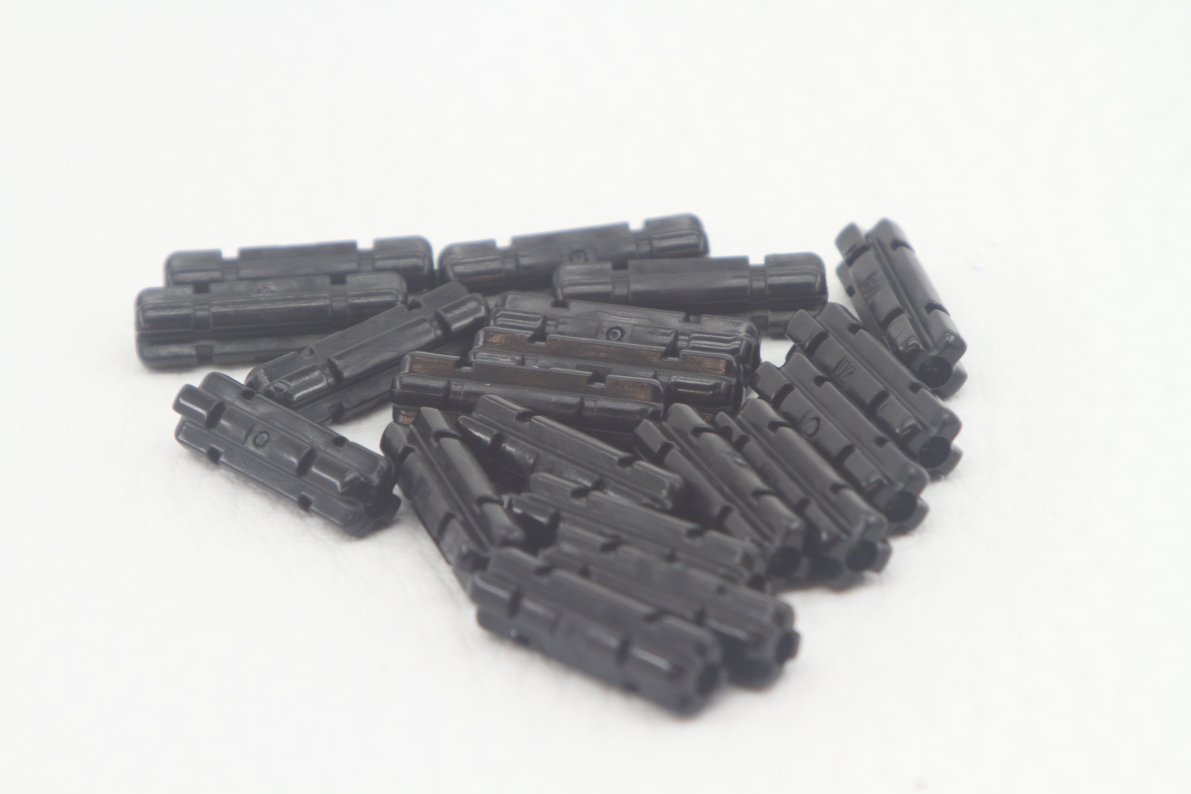 CADA Technic 32062 Cross Axle W. Groove 2M 20er Set